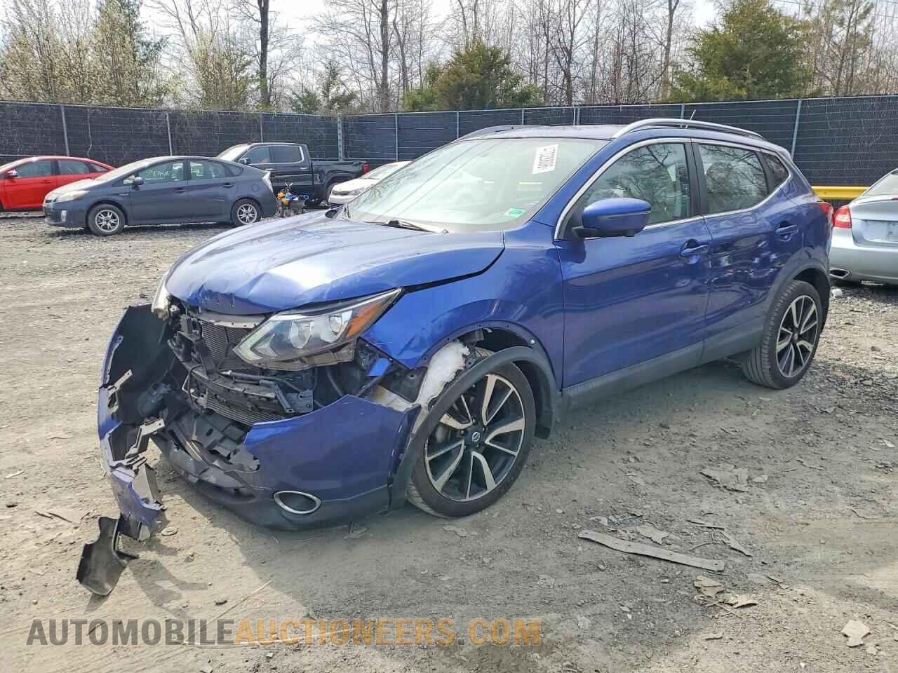 JN1BJ1CR8JW263473 NISSAN ROGUE 2018