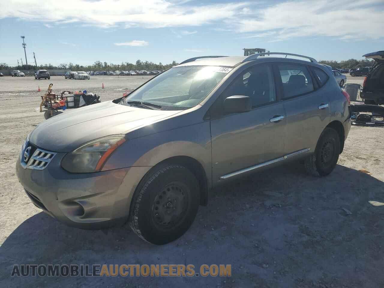 JN8AS5MT7FW154392 NISSAN ROGUE 2015