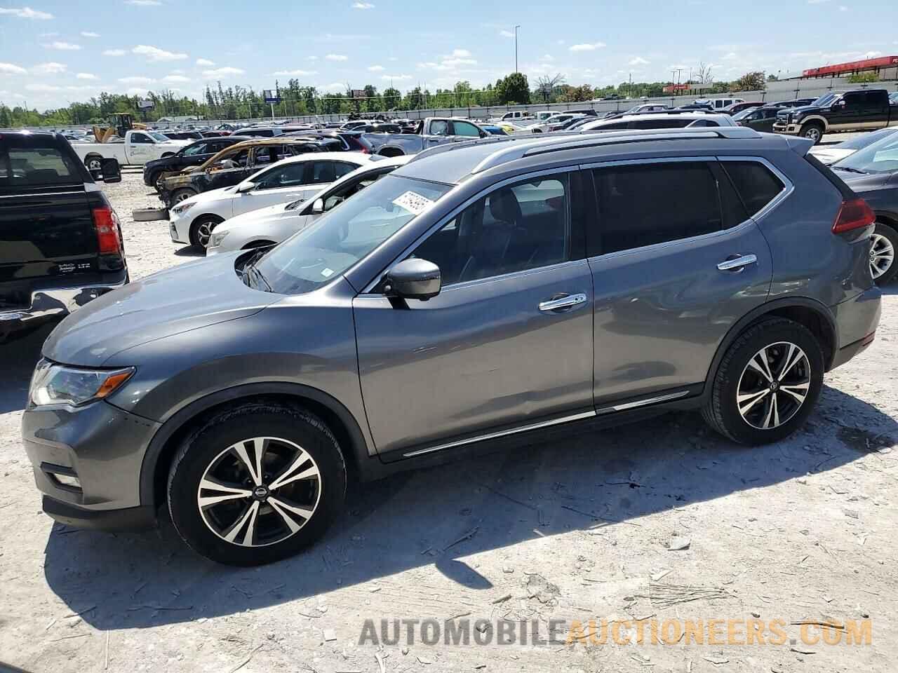 JN8AT2MV2JW320520 NISSAN ROGUE 2018