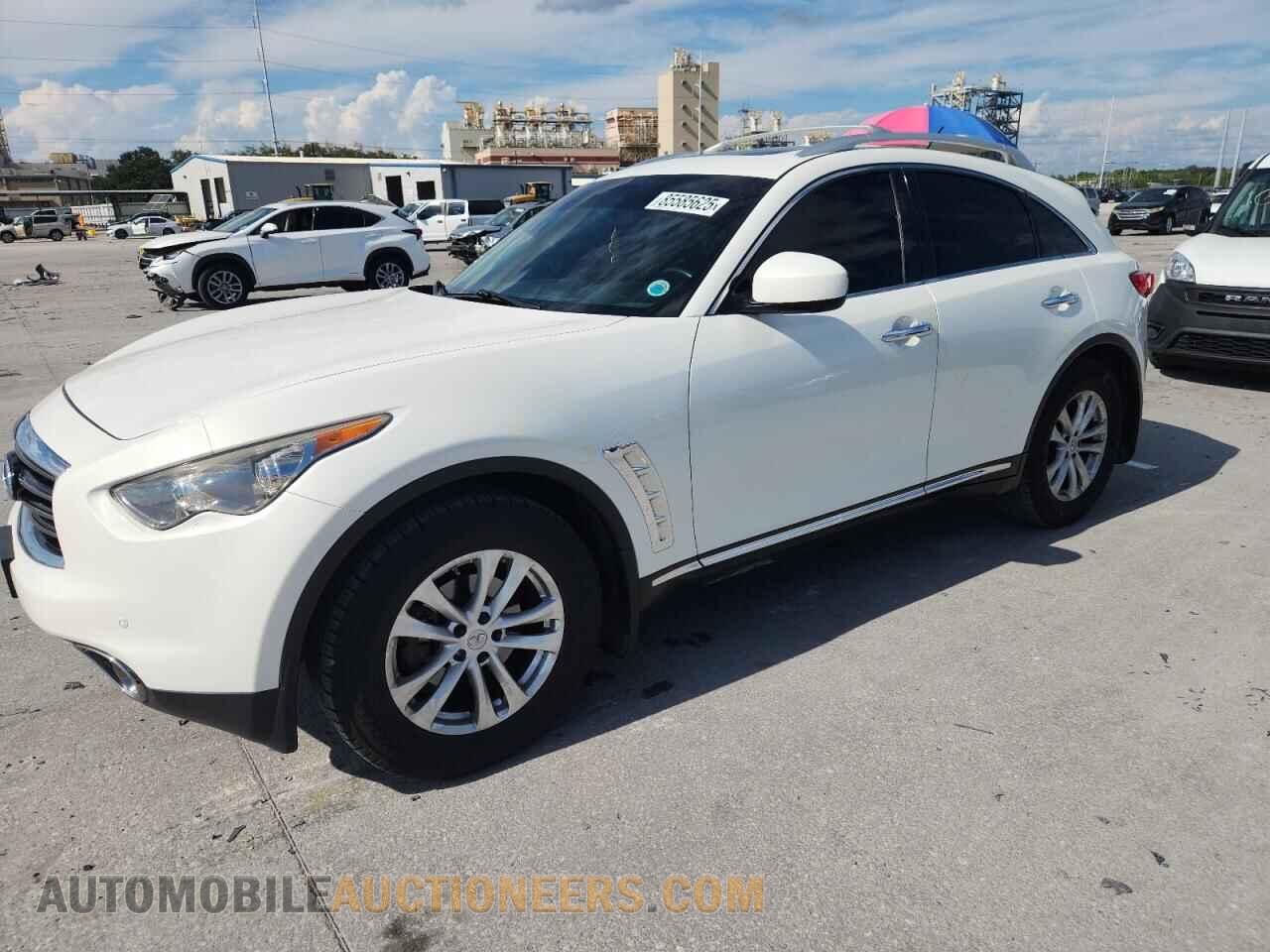 JN8CS1MU0DM141017 INFINITI FX37 2013