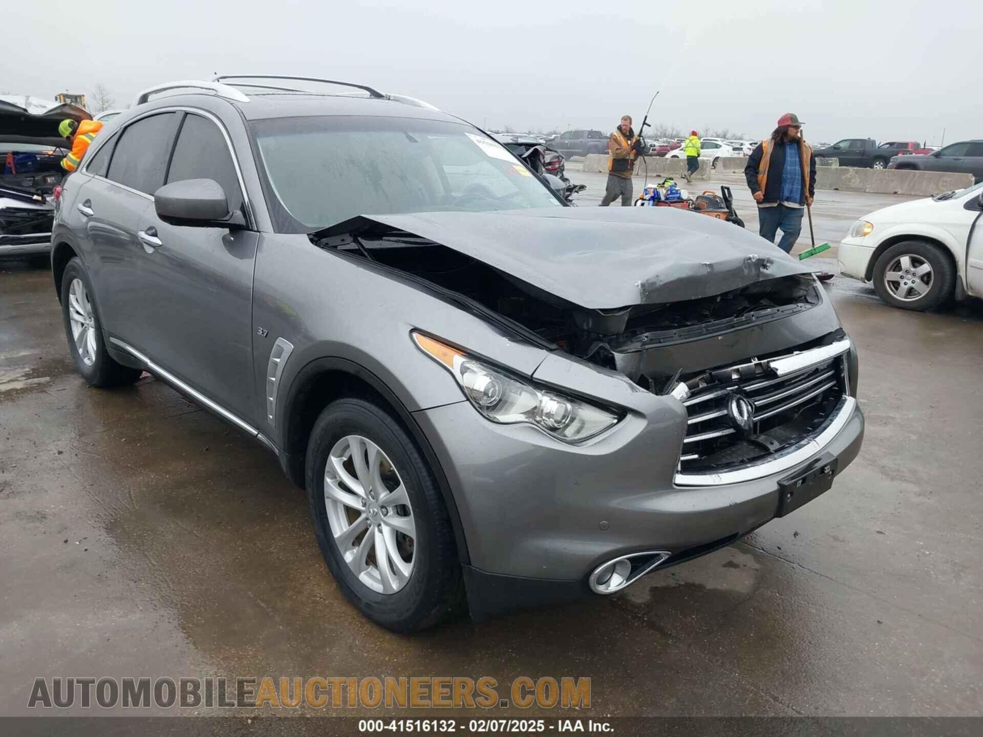 JN8CS1MUXFM380576 INFINITI QX70 2015