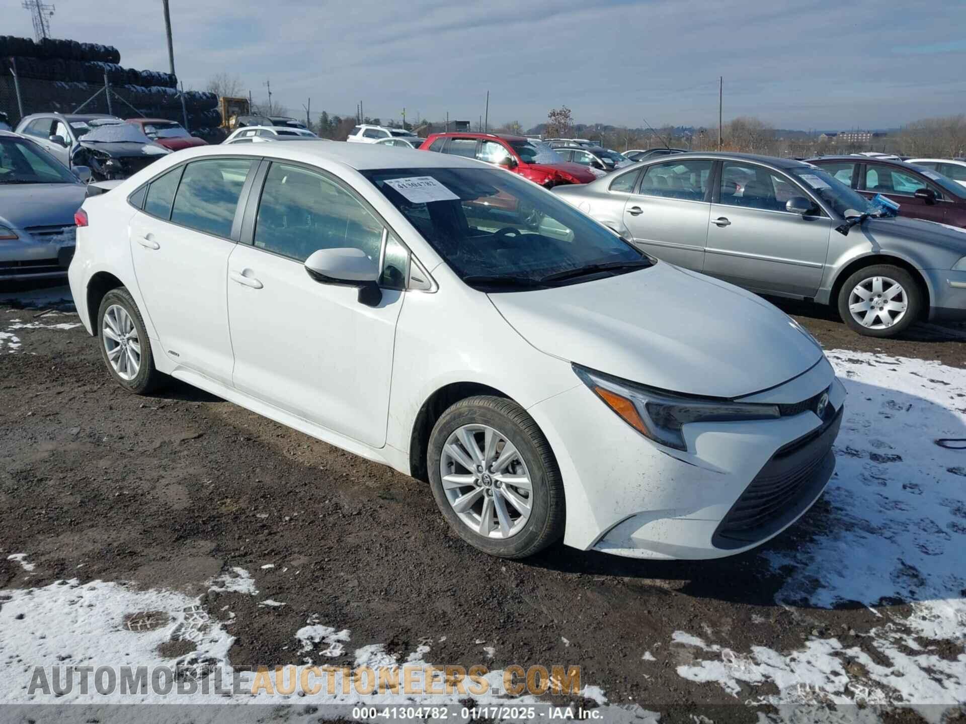 JTDBDMHE4R3010045 TOYOTA COROLLA 2024