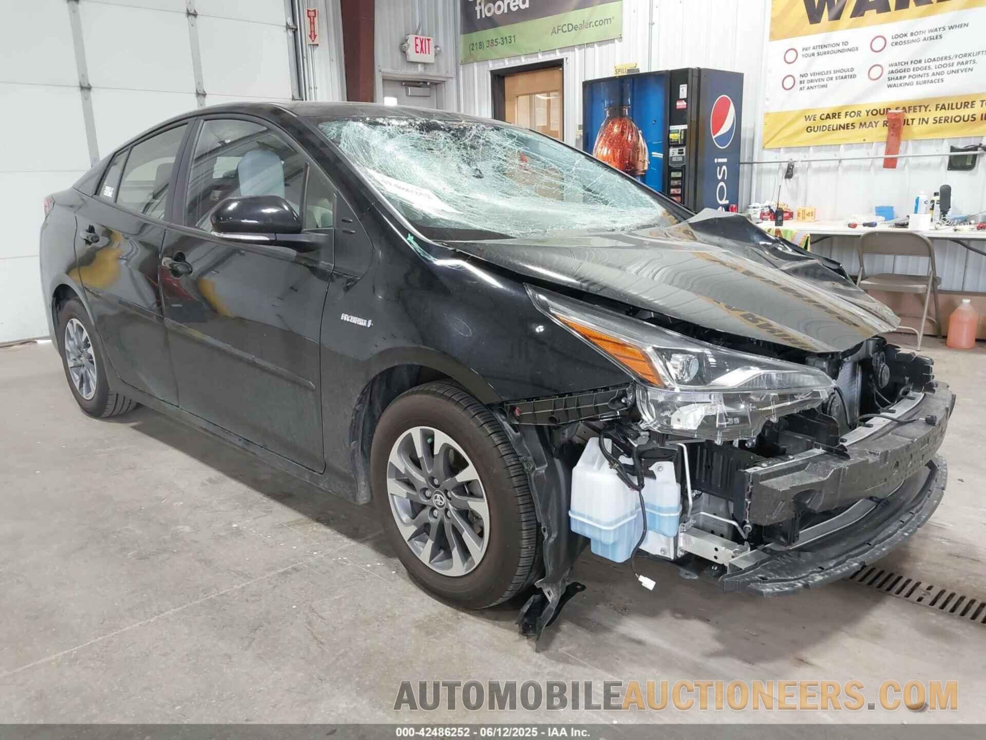 JTDKAMFU2N3186072 TOYOTA PRIUS 2022