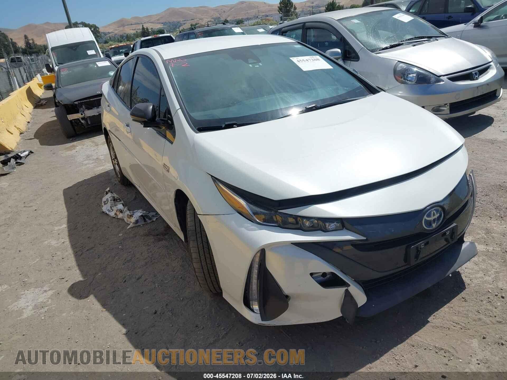 JTDKARFP7J3100708 TOYOTA PRIUS PRIME 2018