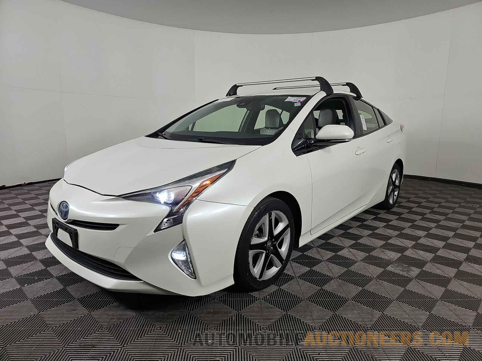 JTDKARFUXG3025114 Toyota Prius 2016