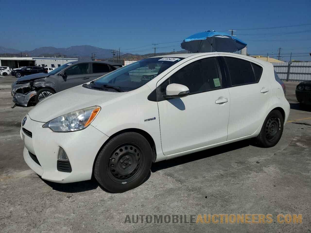 JTDKDTB30D1532161 TOYOTA PRIUS 2013