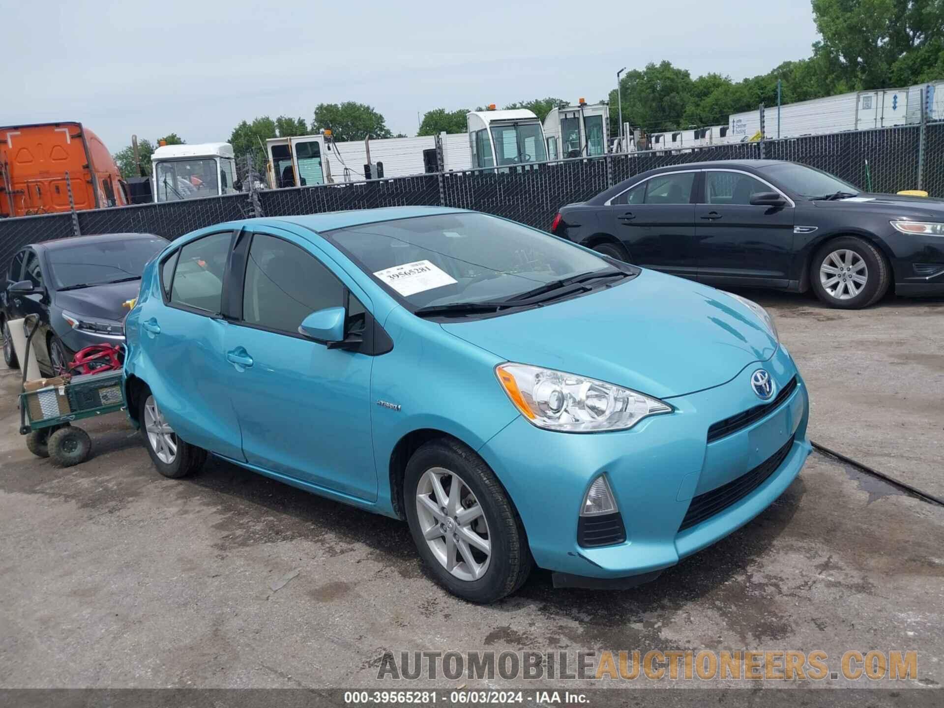 JTDKDTB31D1053778 TOYOTA PRIUS C 2013