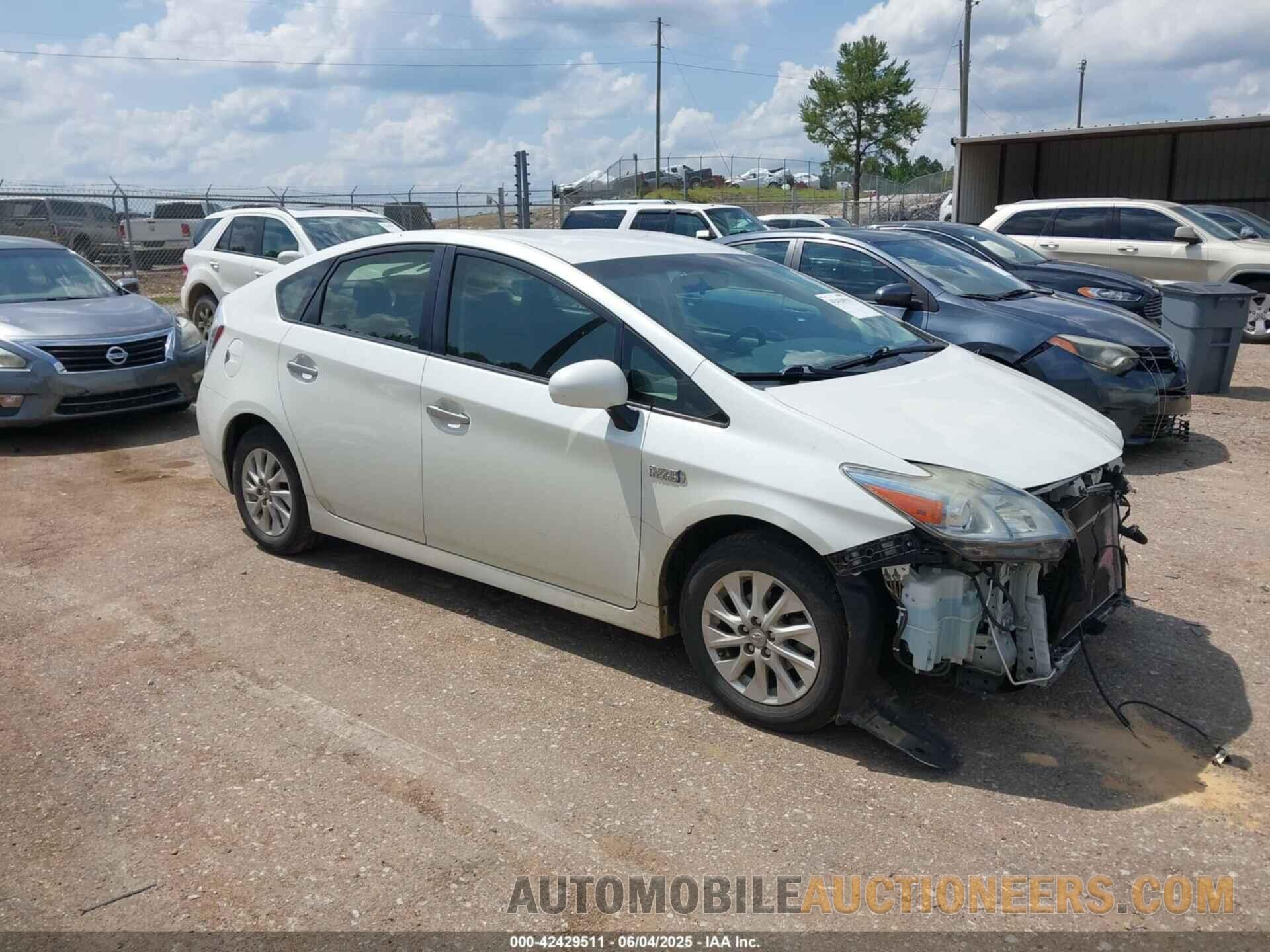 JTDKN3DP1E3055064 TOYOTA PRIUS PLUG-IN 2014