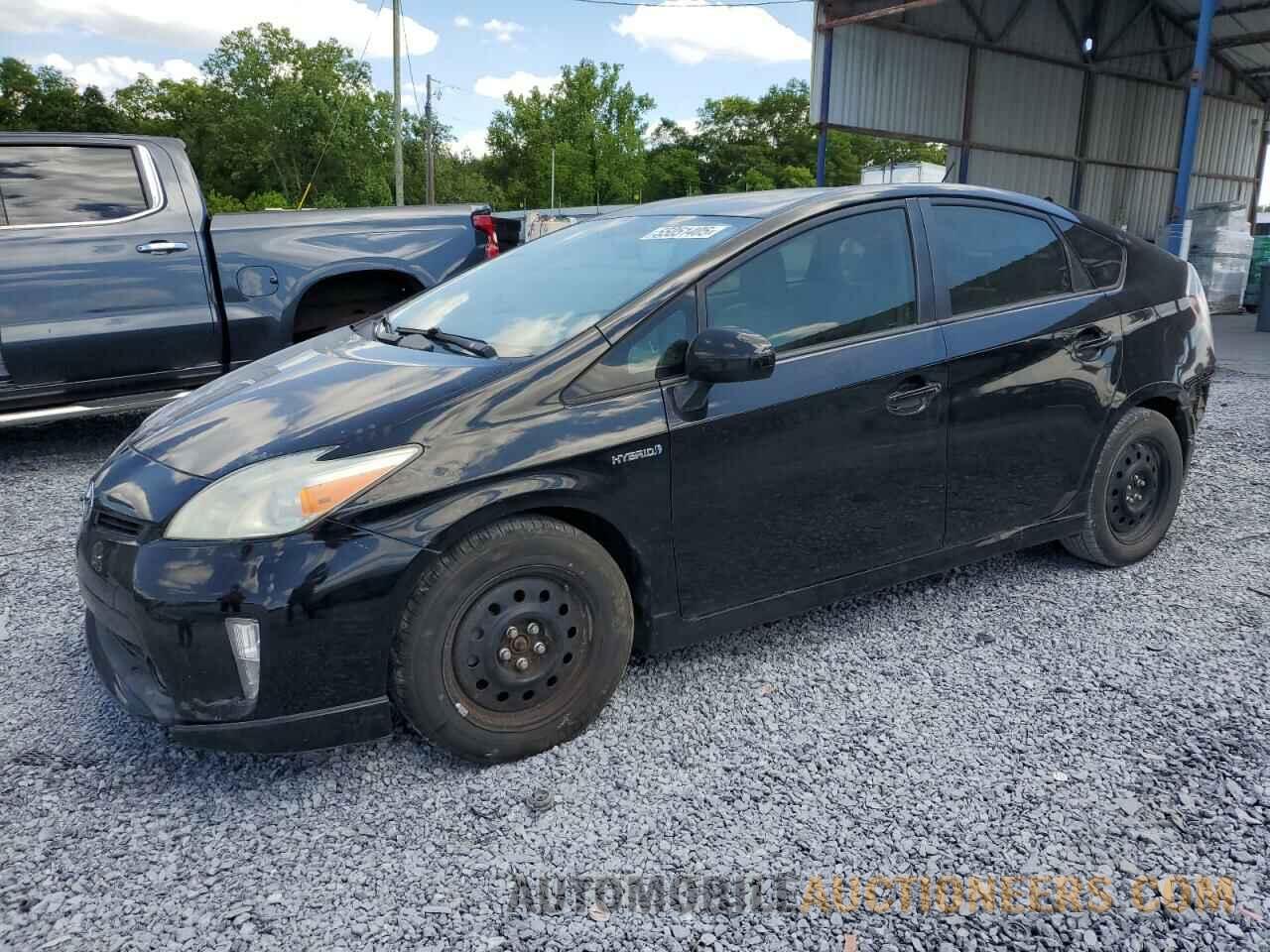 JTDKN3DU0D0353899 TOYOTA PRIUS 2013