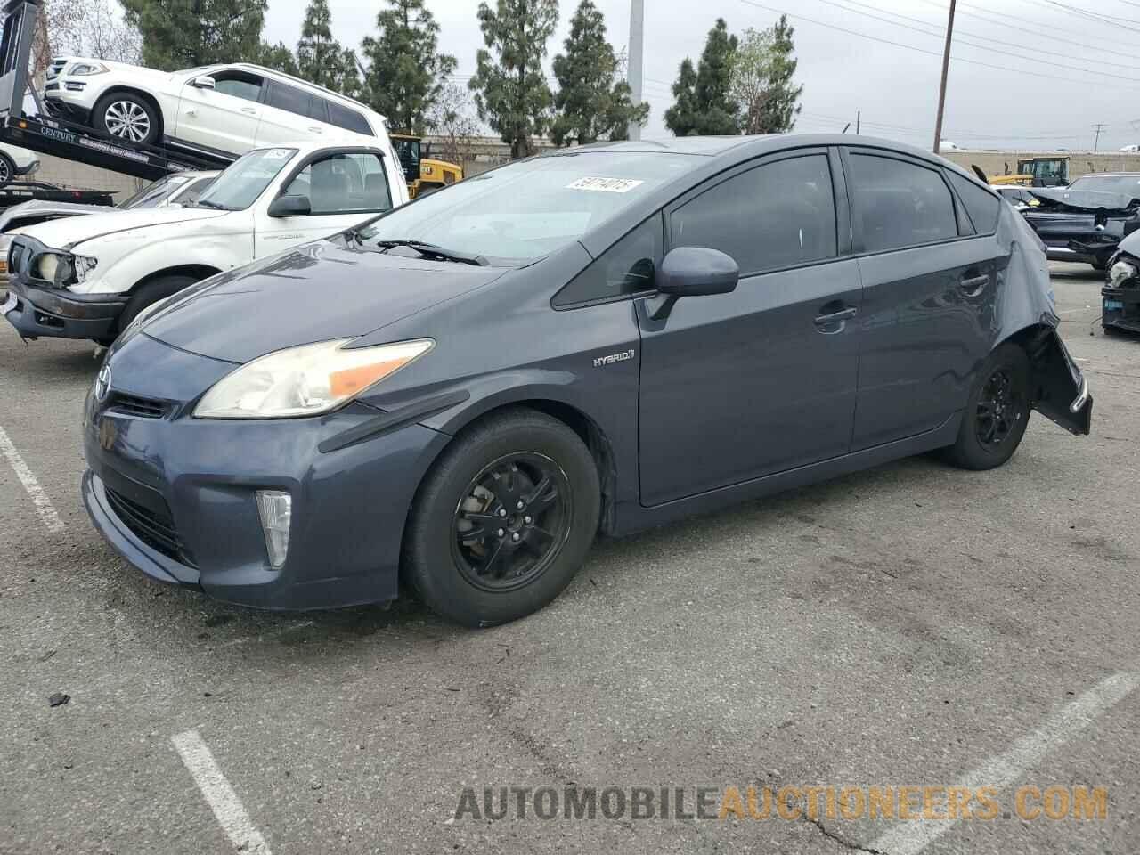 JTDKN3DU1E0384239 TOYOTA PRIUS 2014