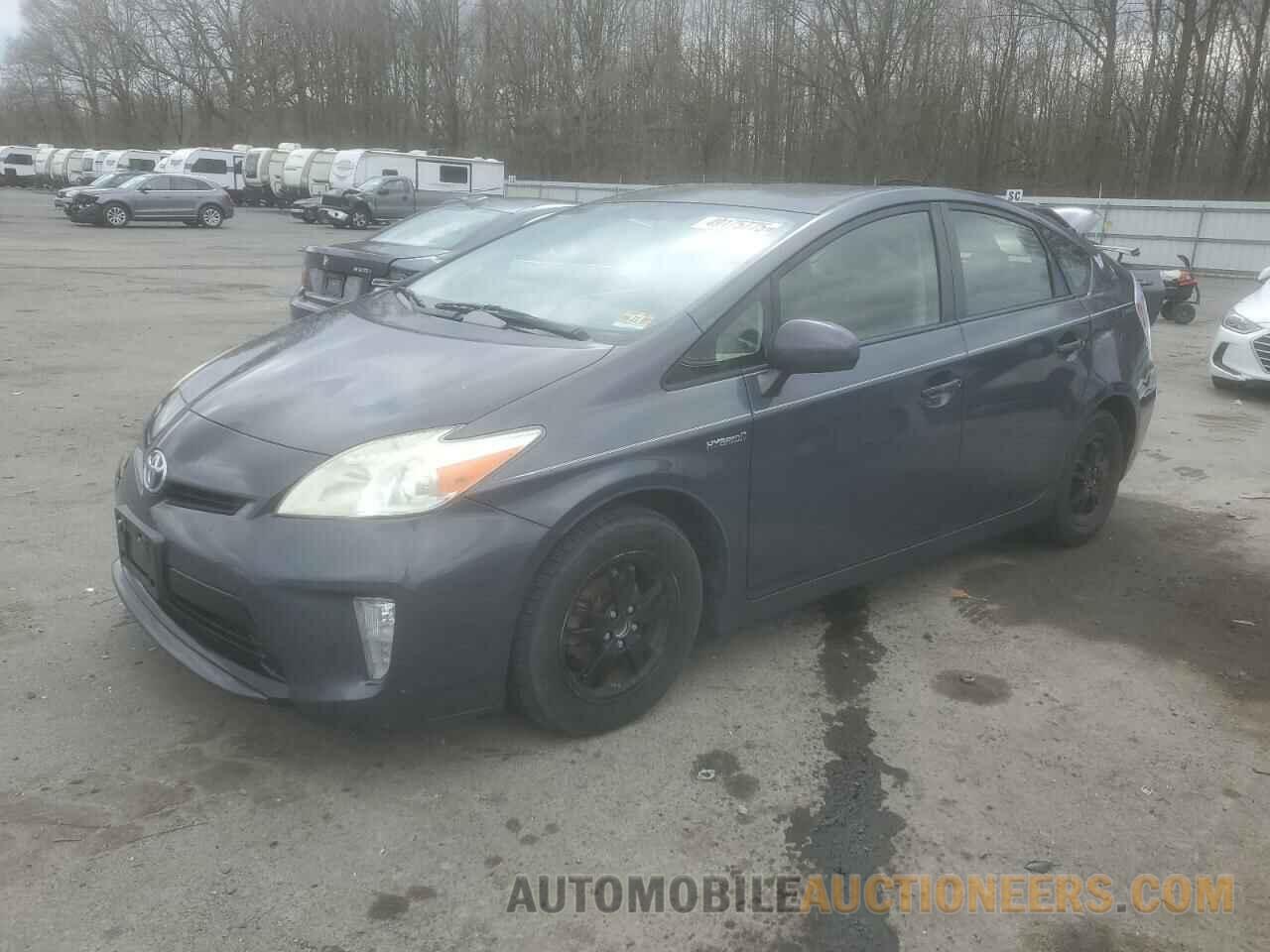 JTDKN3DU2D1723647 TOYOTA PRIUS 2013