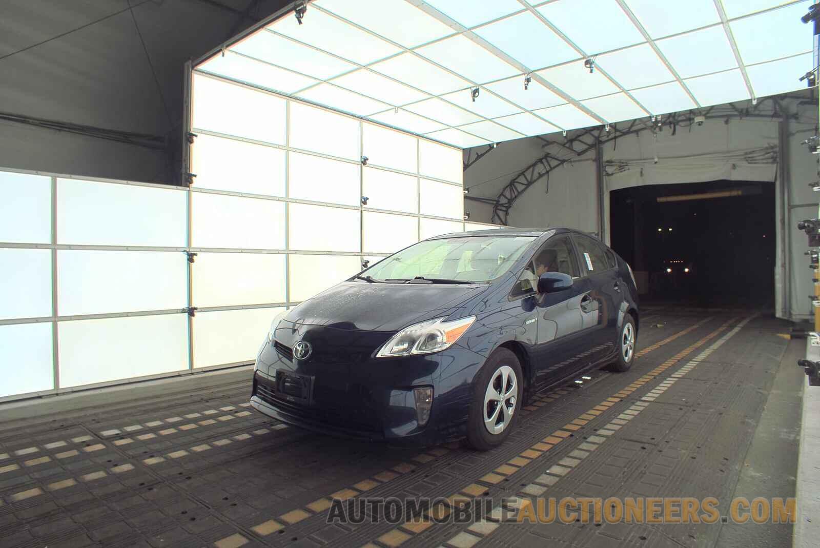 JTDKN3DU4F1879952 Toyota Prius 2015