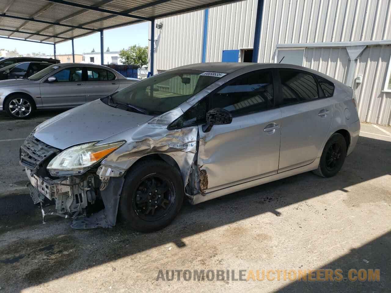 JTDKN3DU5D5673514 TOYOTA PRIUS 2013