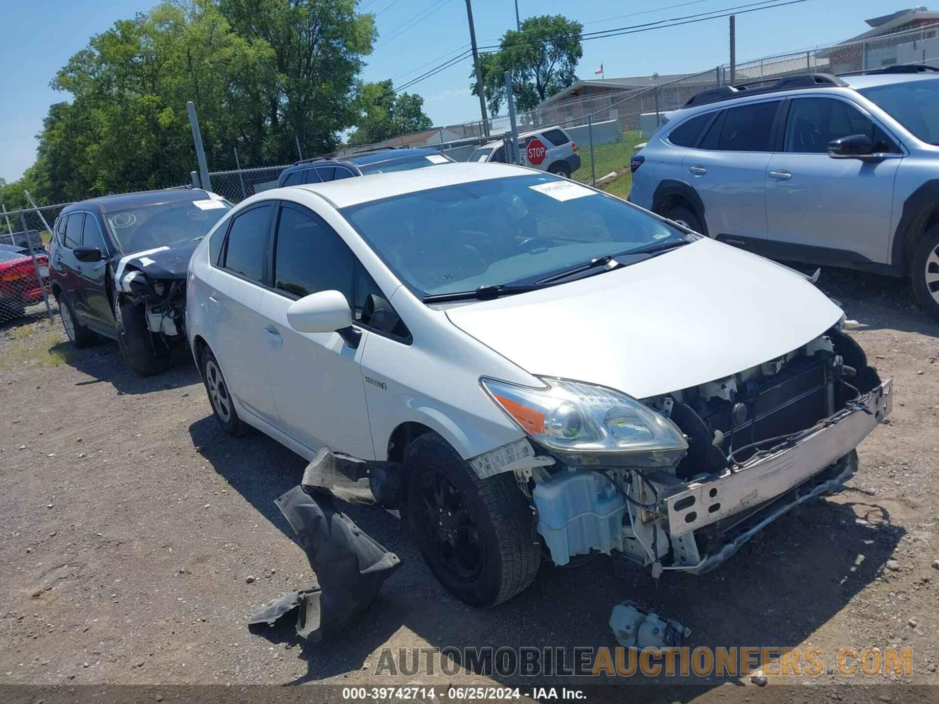 JTDKN3DU6F1913759 TOYOTA PRIUS 2015