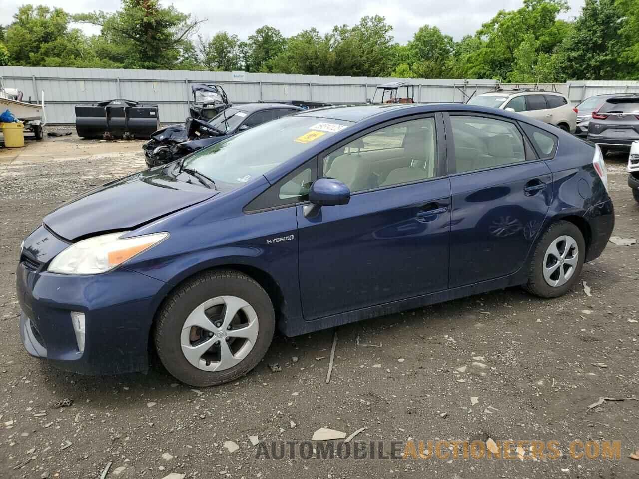 JTDKN3DU8D0345632 TOYOTA PRIUS 2013