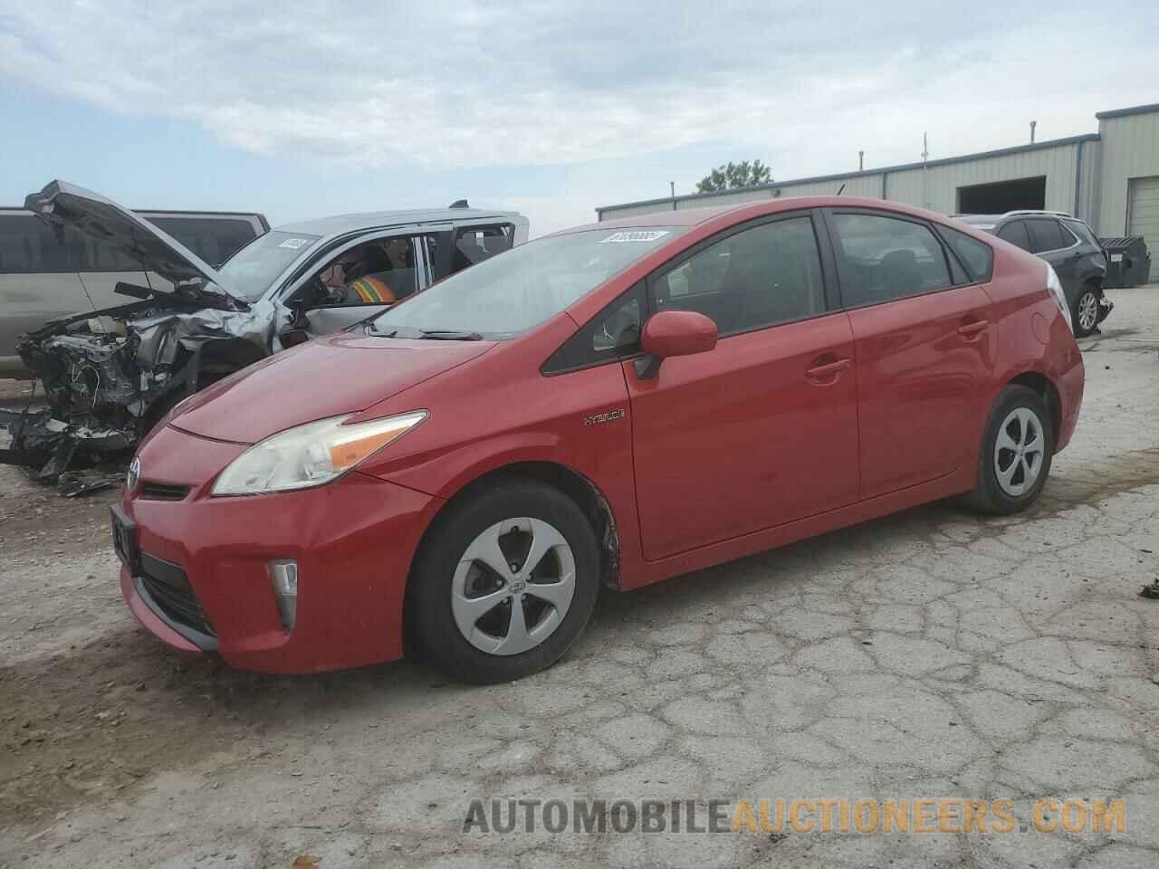 JTDKN3DUXD1627989 TOYOTA PRIUS 2013