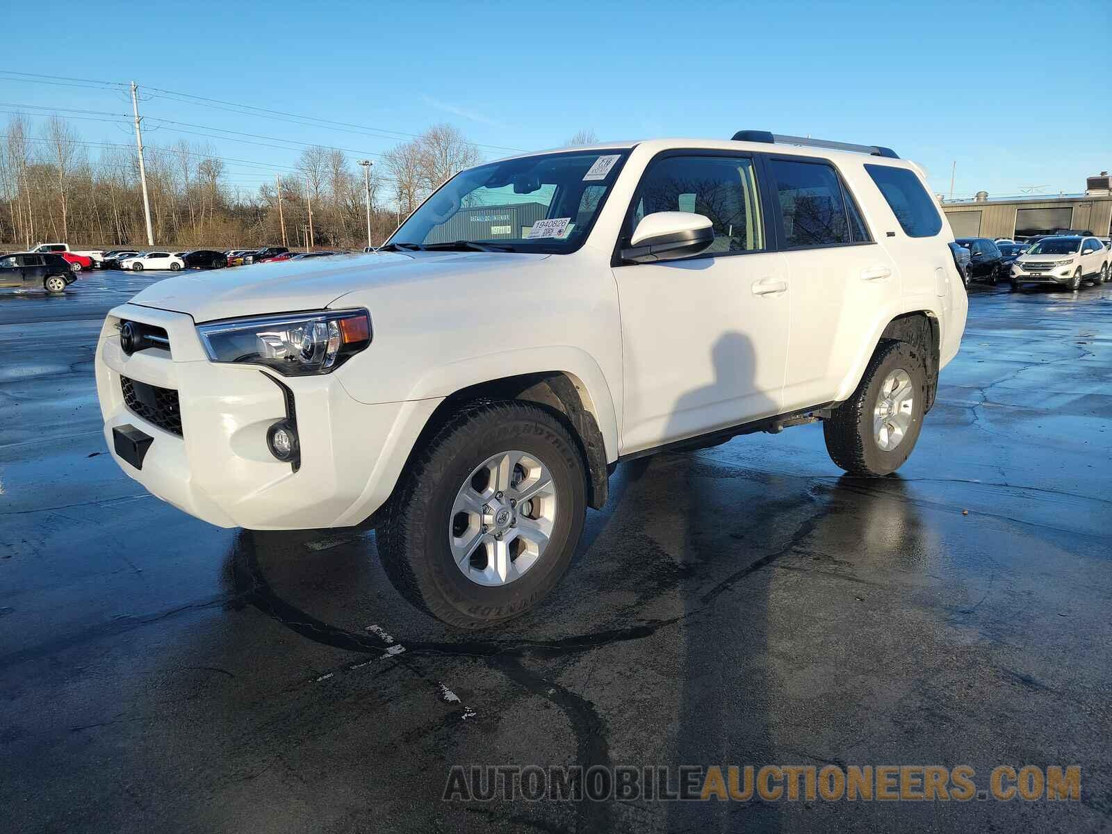 JTEMU5JR4P6090868 Toyota 4Runner SR5 2023