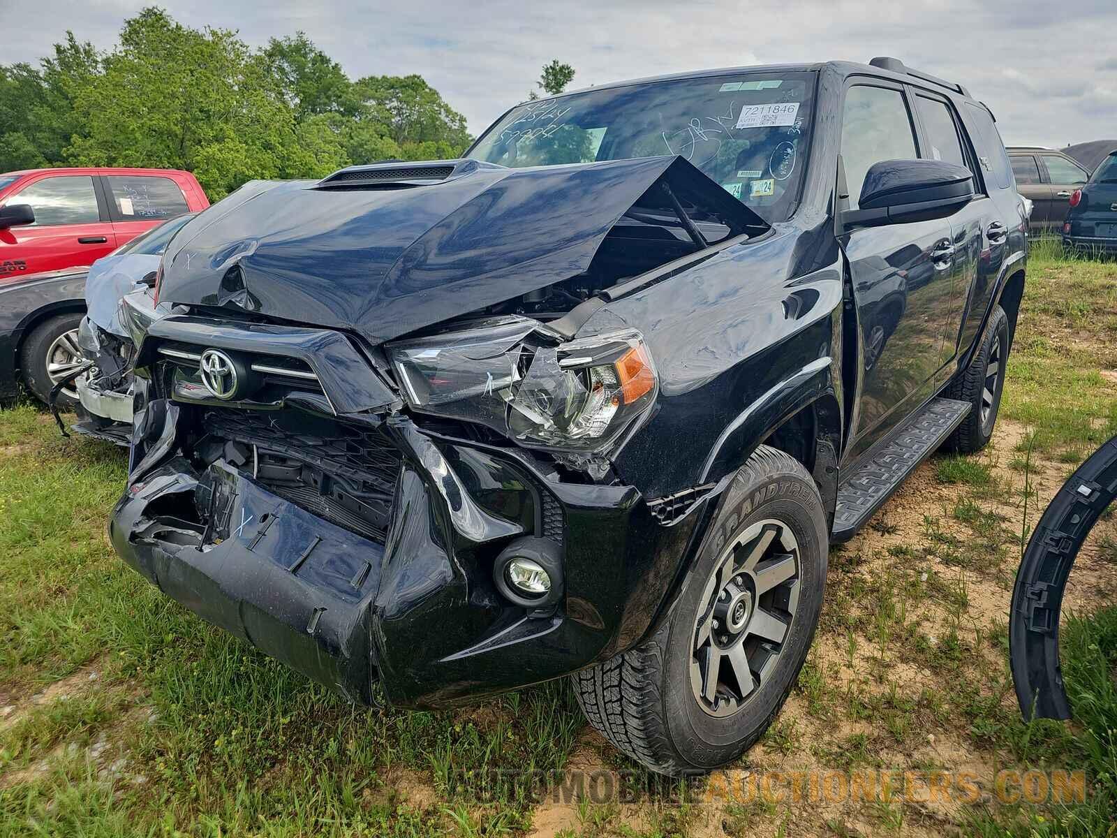 JTEPU5JR4P6129228 Toyota 4Runner 2023