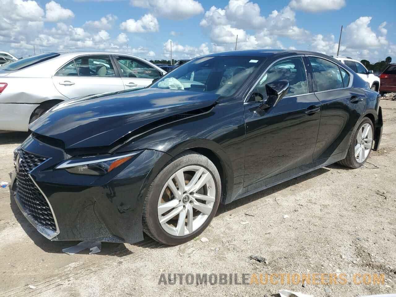 JTHAA1D26M5111744 LEXUS IS 2021