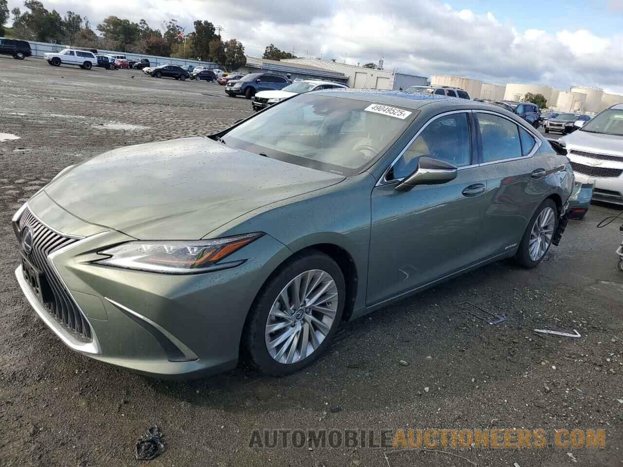 JTHB21B11K2034257 LEXUS ES300 2019