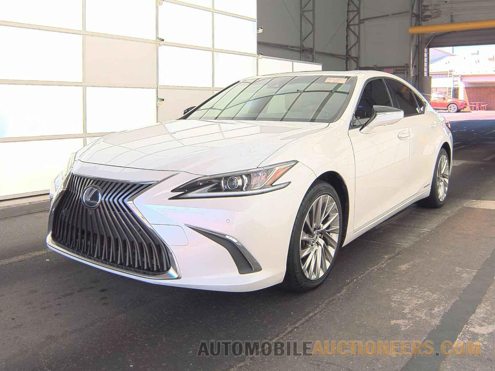 JTHB21B15K2042765 Lexus ES 300h 2019