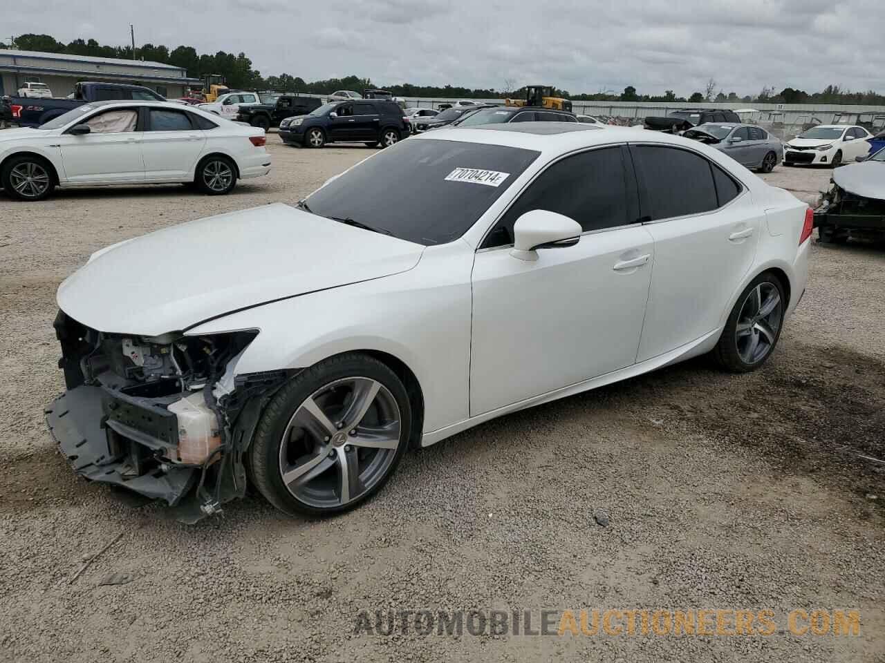 JTHBA1D24J5083992 LEXUS IS 2018