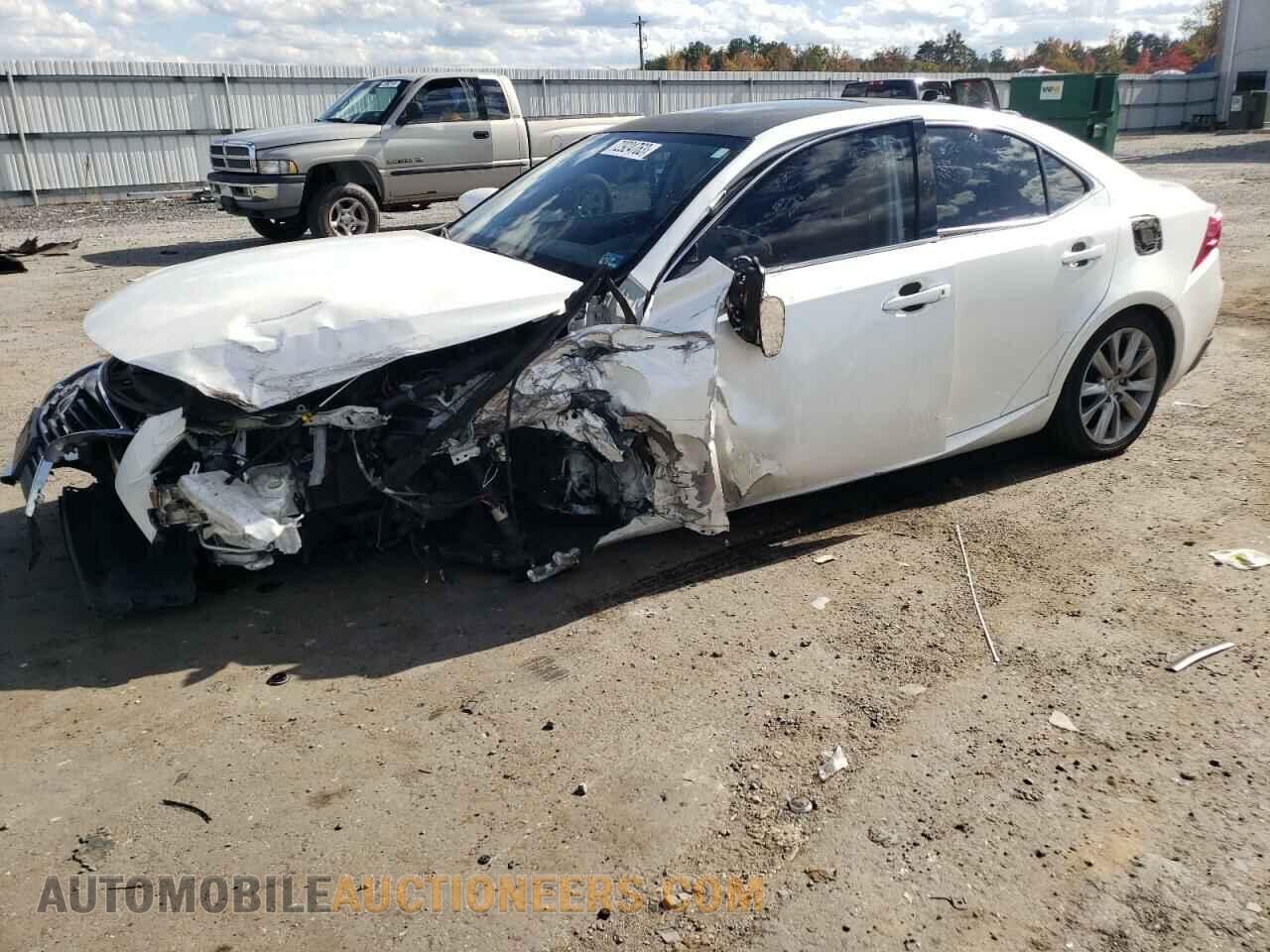 JTHBF1D21F5063708 LEXUS IS 2015