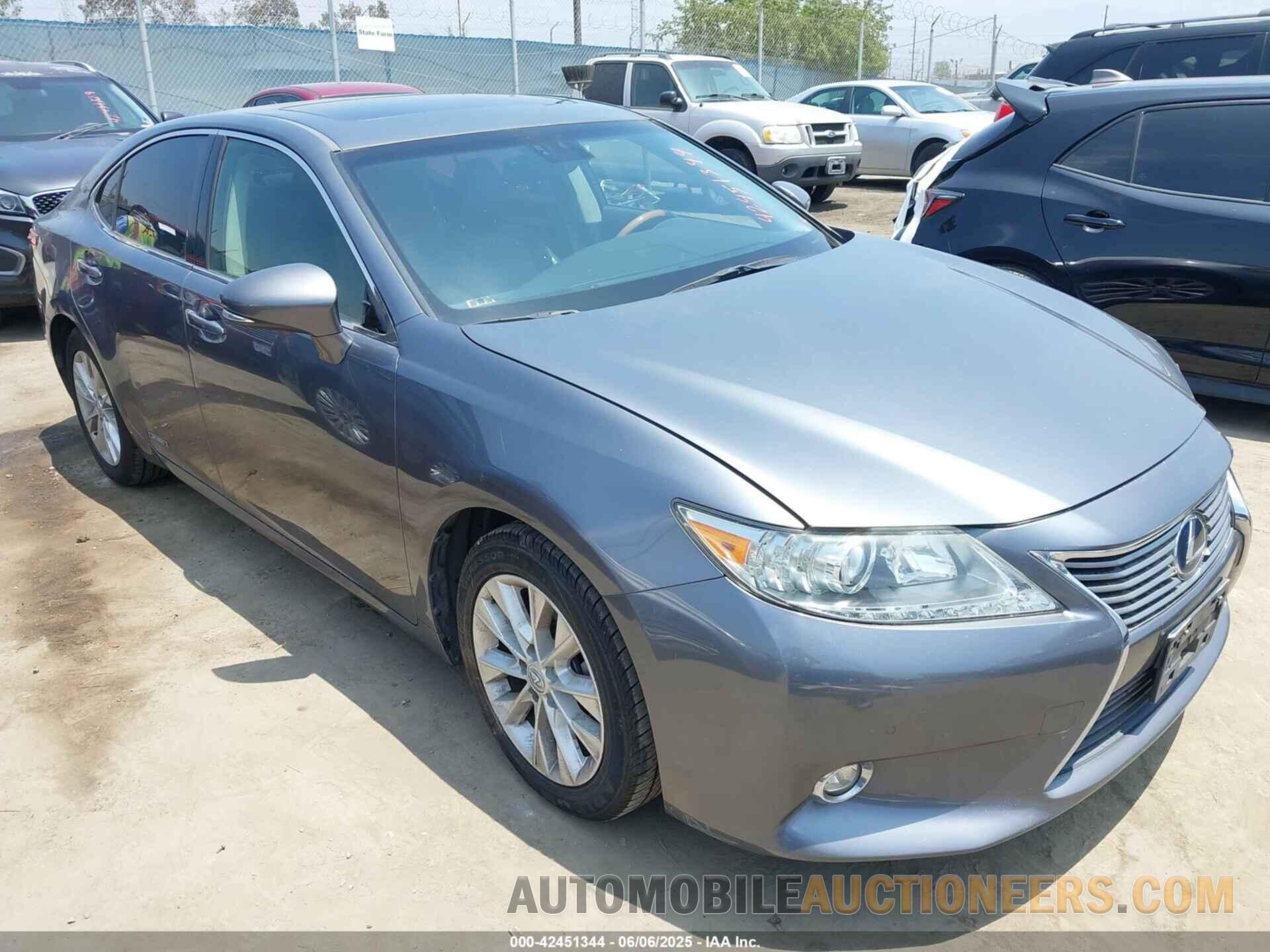JTHBW1GG4E2072376 LEXUS ES 300H 2014