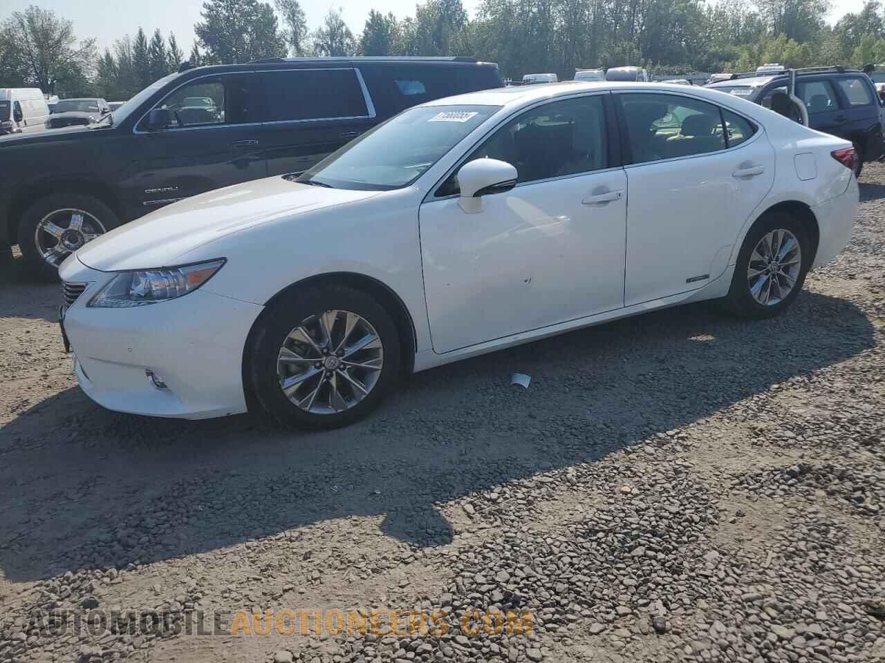 JTHBW1GGXF2094271 LEXUS ES300 2015
