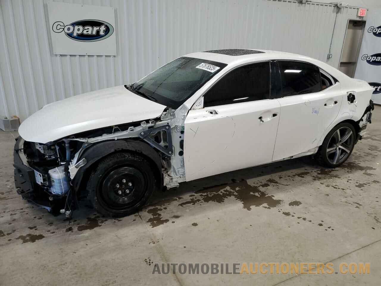 JTHD81F28L5042656 LEXUS IS 2020