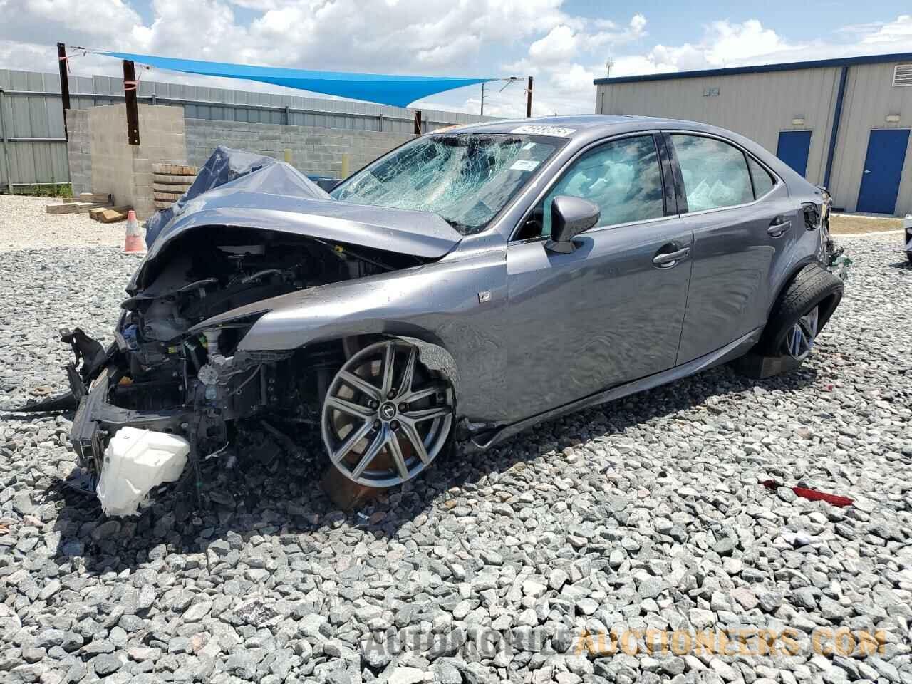JTHGA1D20L5107925 LEXUS IS 300 F S 2020
