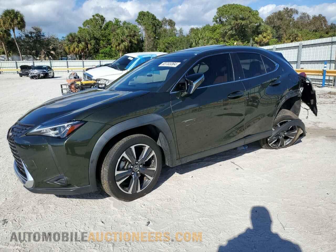JTHP3JBH2M2044864 LEXUS UX 200 2021