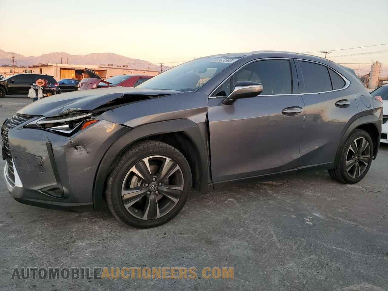 JTHP3JBH6L2026804 LEXUS UX 200 2020