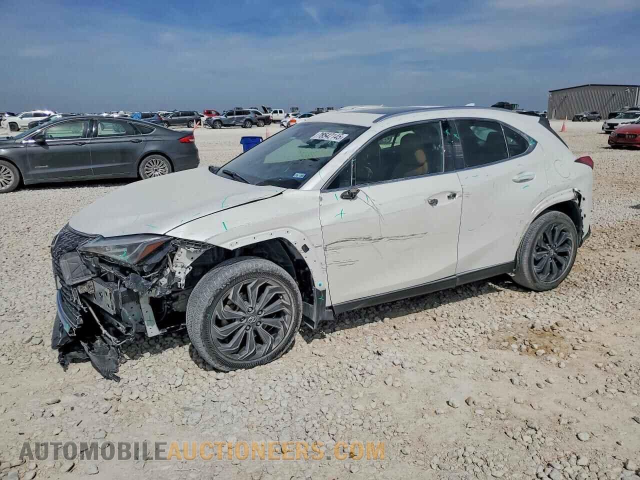 JTHP3JBH7M2040678 LEXUS UX 200 2021