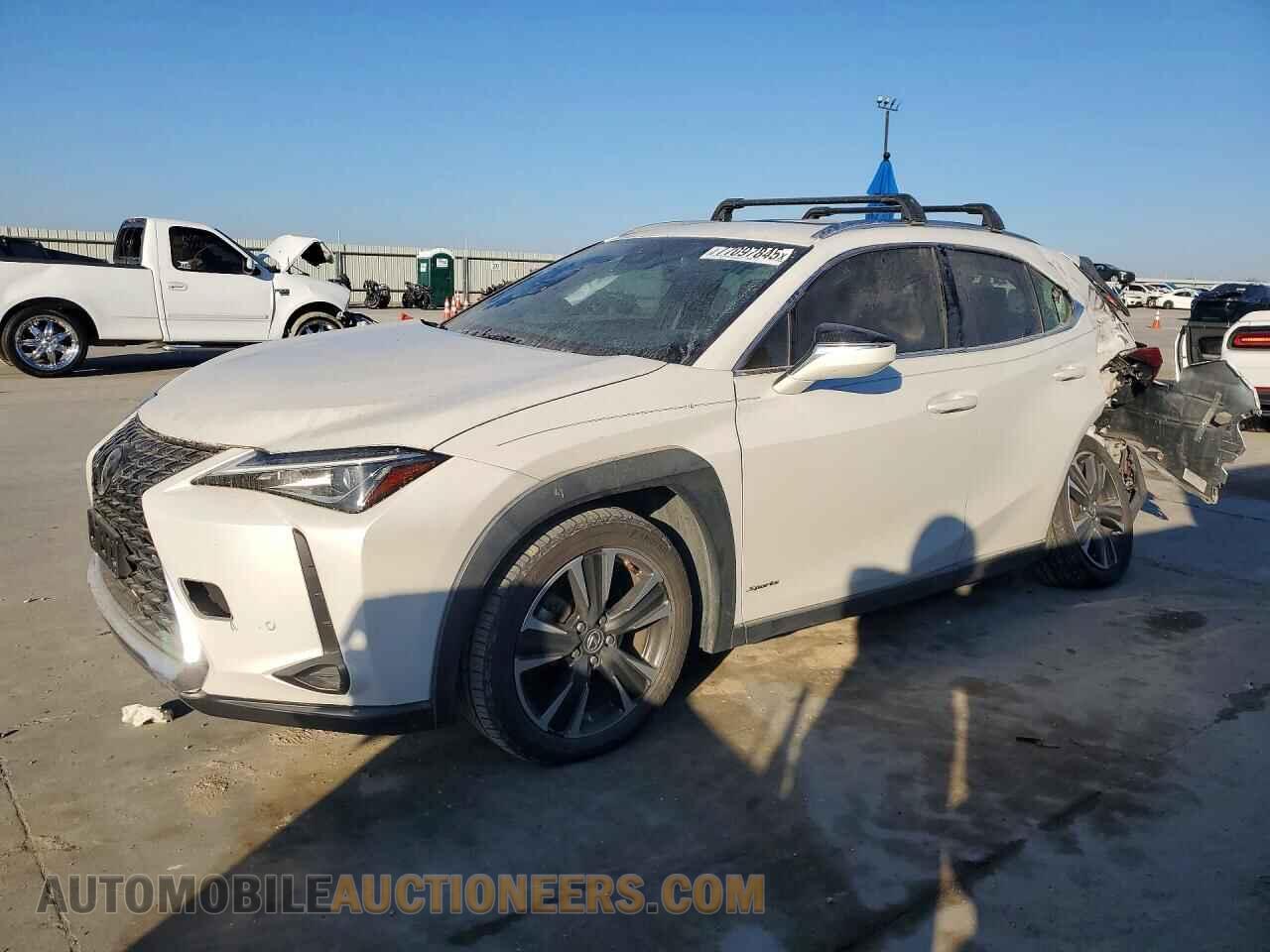 JTHP3JBH9L2029972 LEXUS UX 200 2020