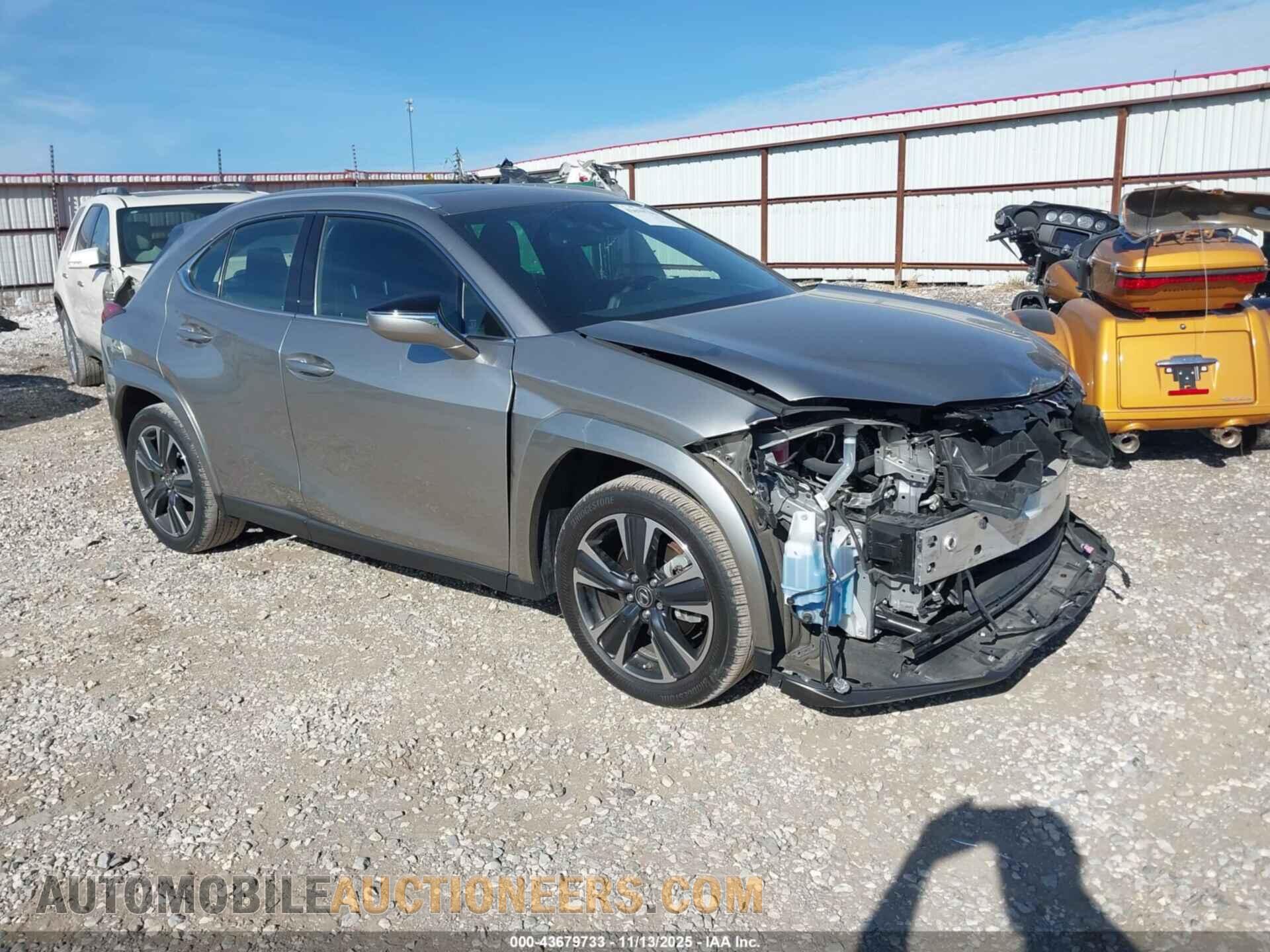 JTHP3JBH9N2054650 LEXUS UX 200 2022
