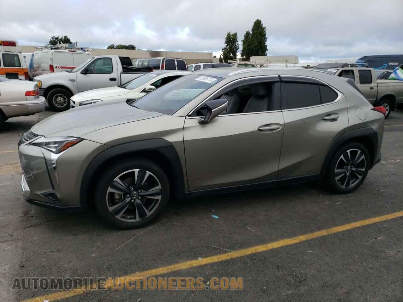 JTHX3JBH0L2022005 LEXUS UX 200 2020