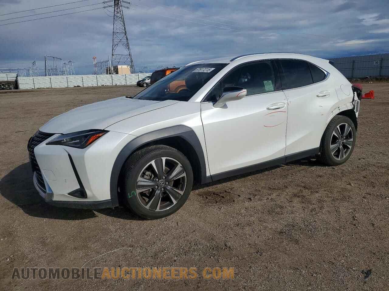 JTHX3JBH0M2038397 LEXUS UX 200 2021