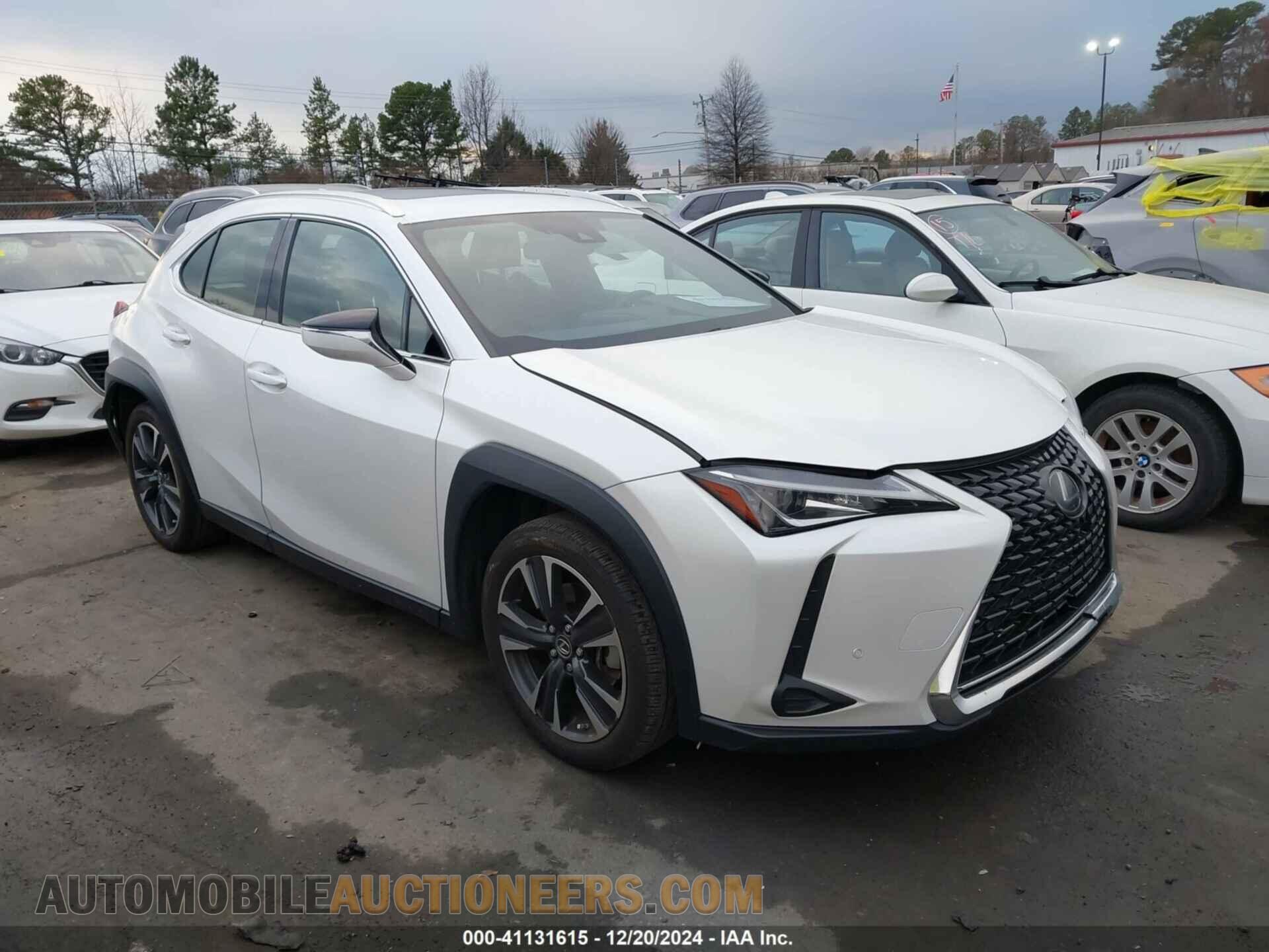 JTHX3JBH1L2030114 LEXUS UX 200 2020