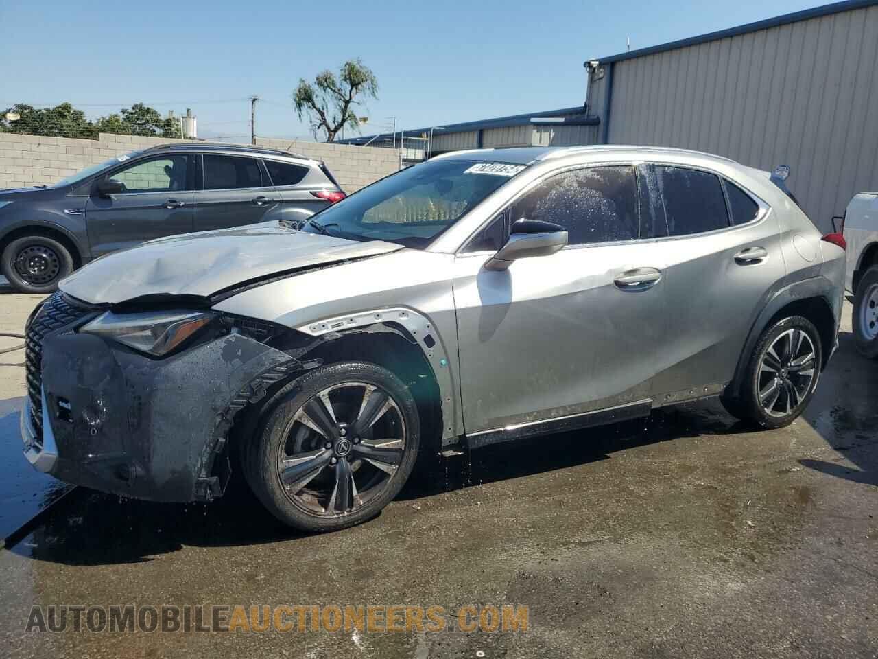 JTHX3JBH2M2032682 LEXUS UX 200 2021