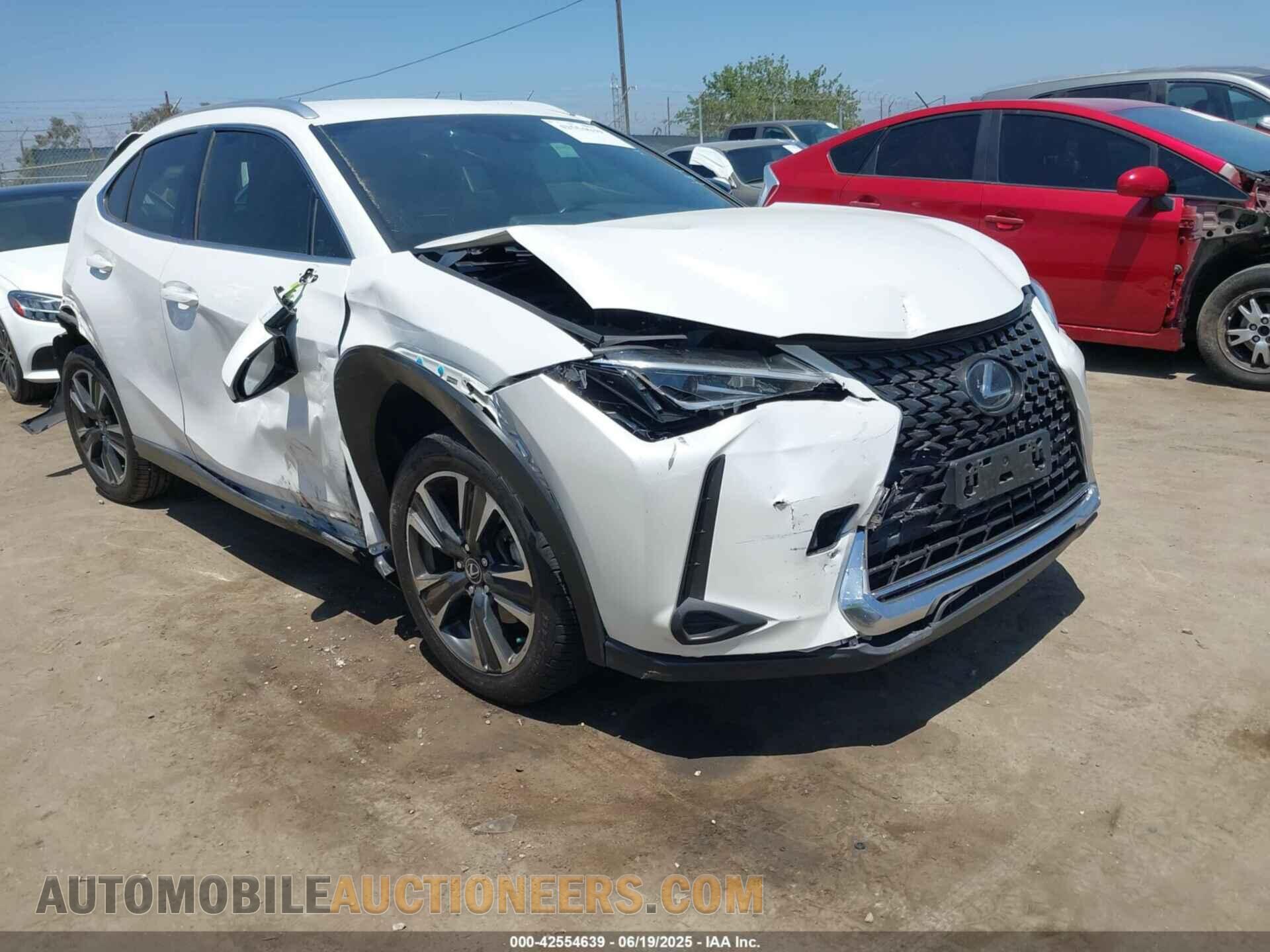 JTHX3JBH3L2029076 LEXUS UX 200 2020
