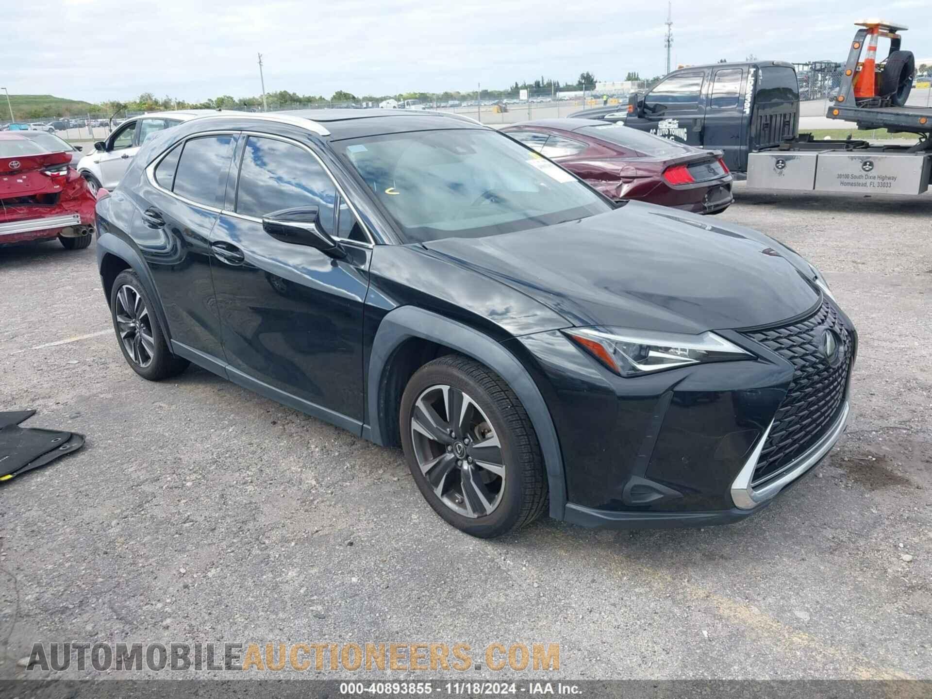 JTHX3JBH3L2030132 LEXUS UX 200 2020