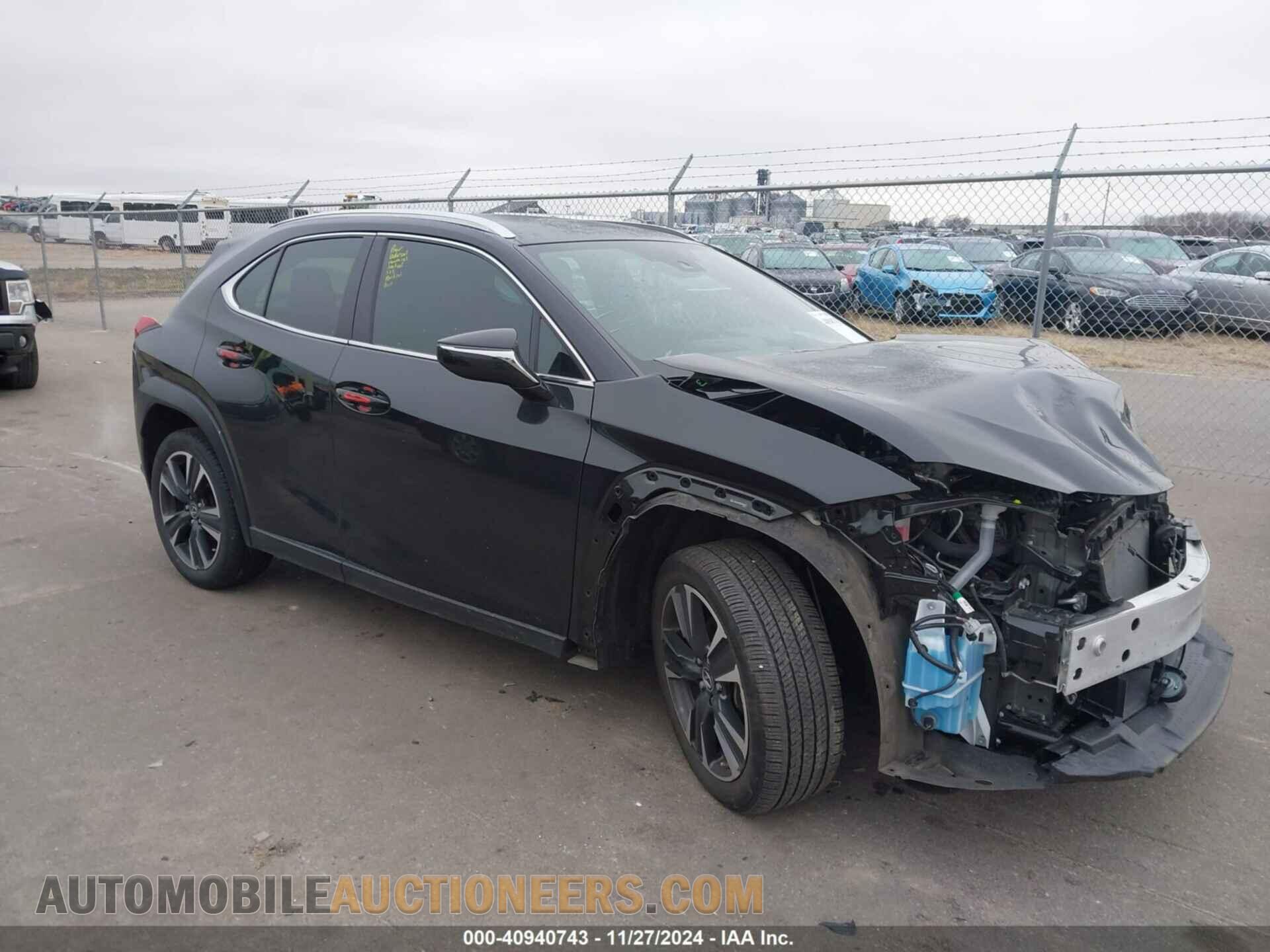 JTHX3JBH3N2056023 LEXUS UX 200 2022