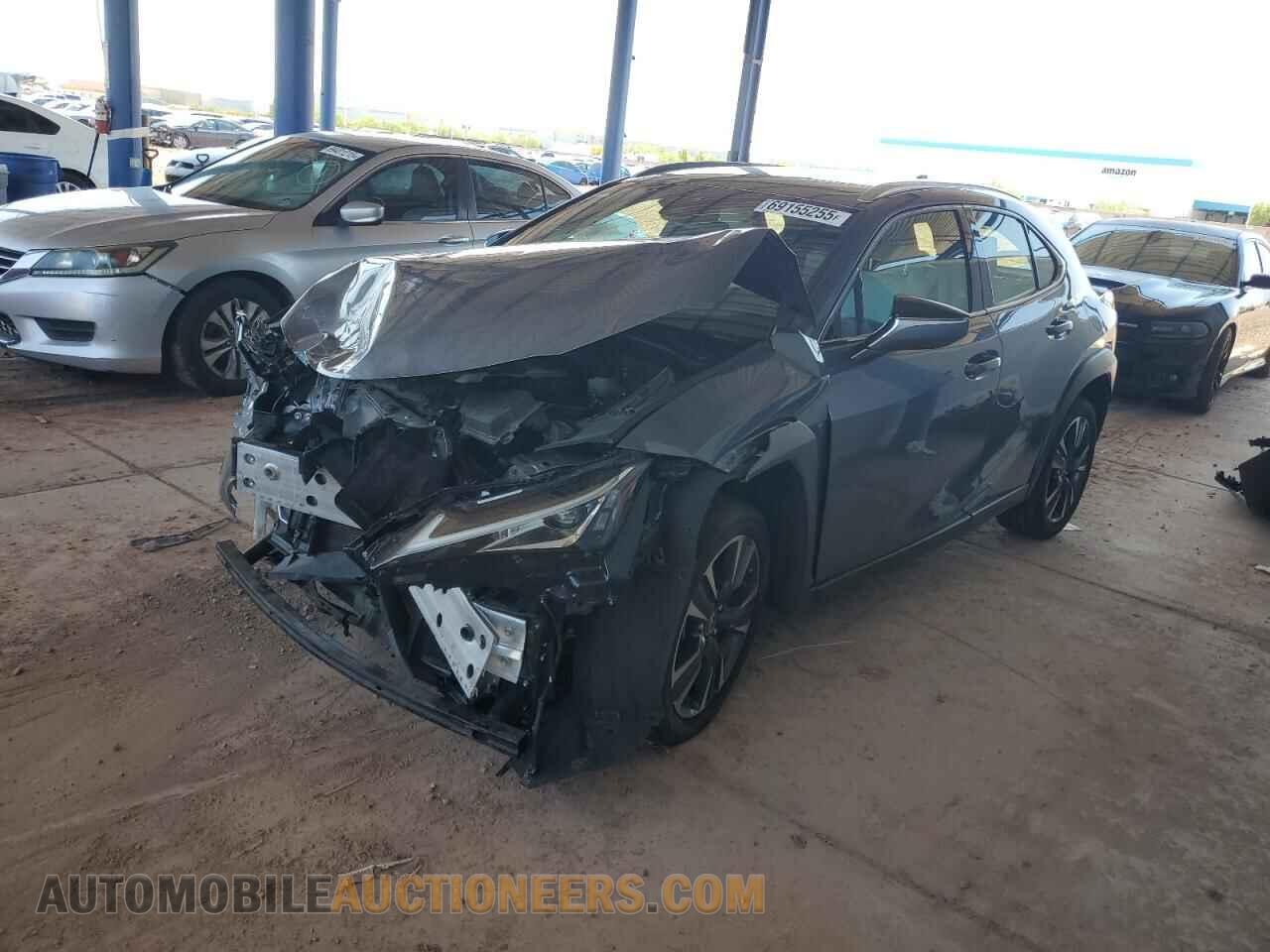 JTHX3JBH4M2035812 LEXUS UX 200 2021