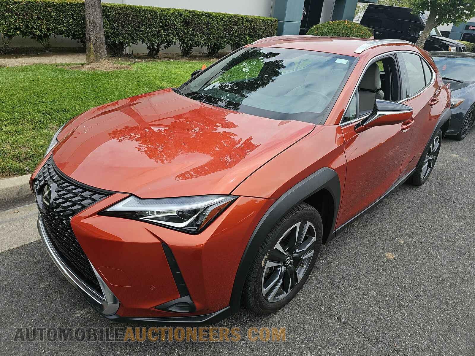 JTHX3JBH4M2037317 Lexus UX 2021