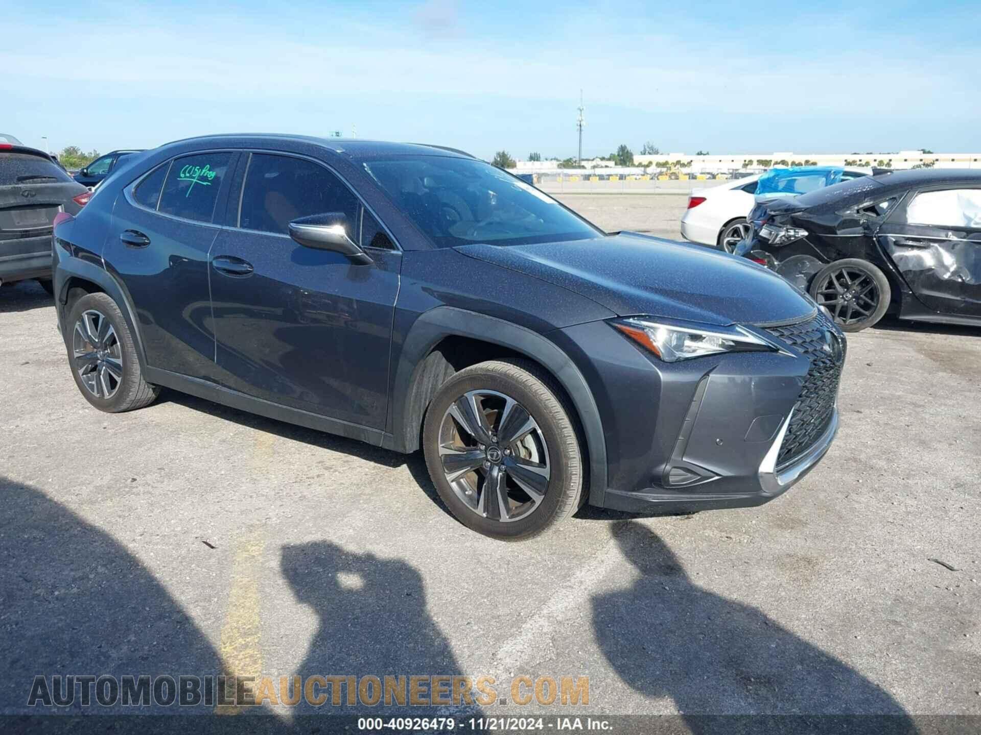 JTHX3JBH4N2055656 LEXUS UX 200 2022