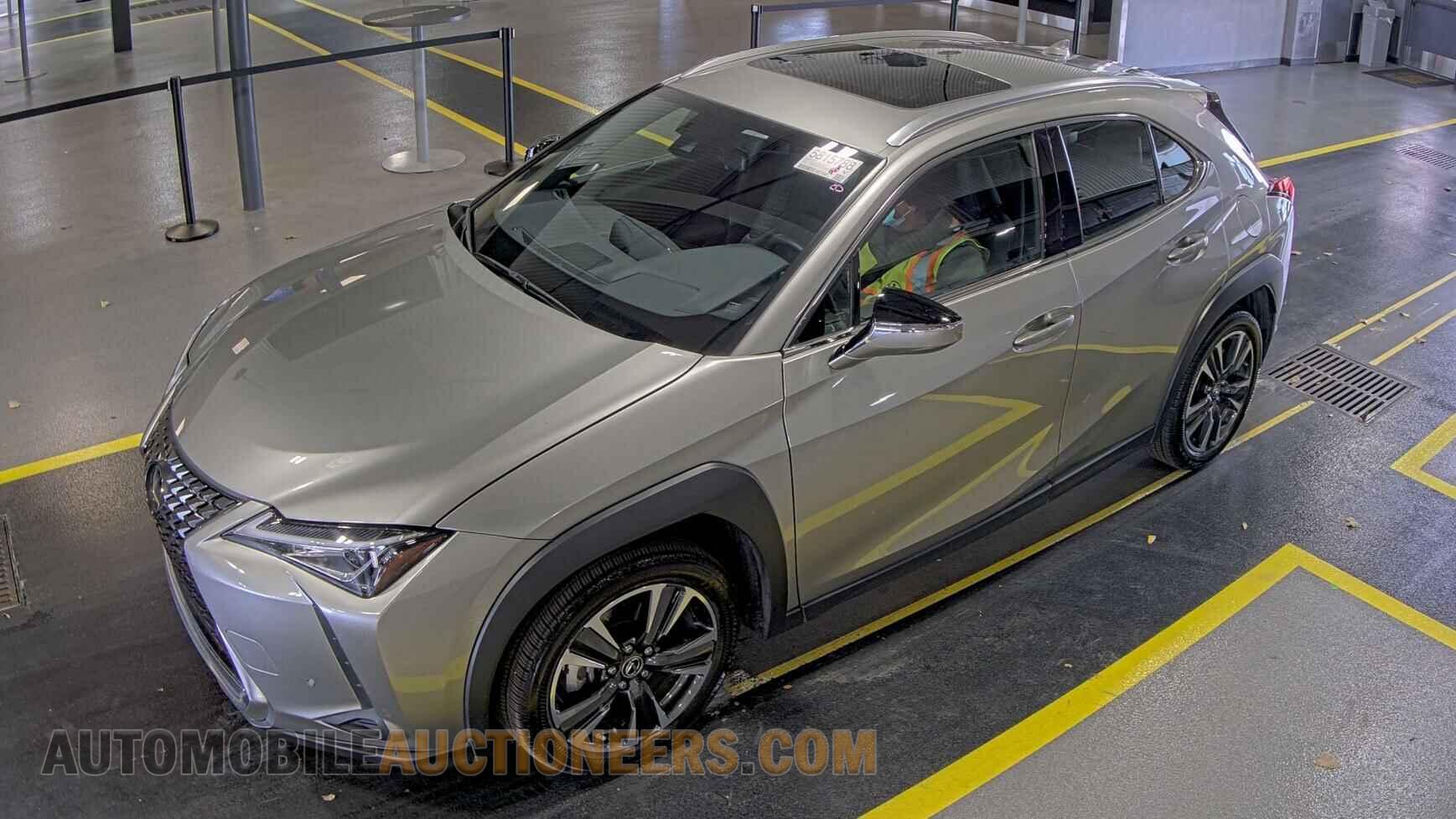 JTHX3JBH5L2024736 Lexus UX 2020