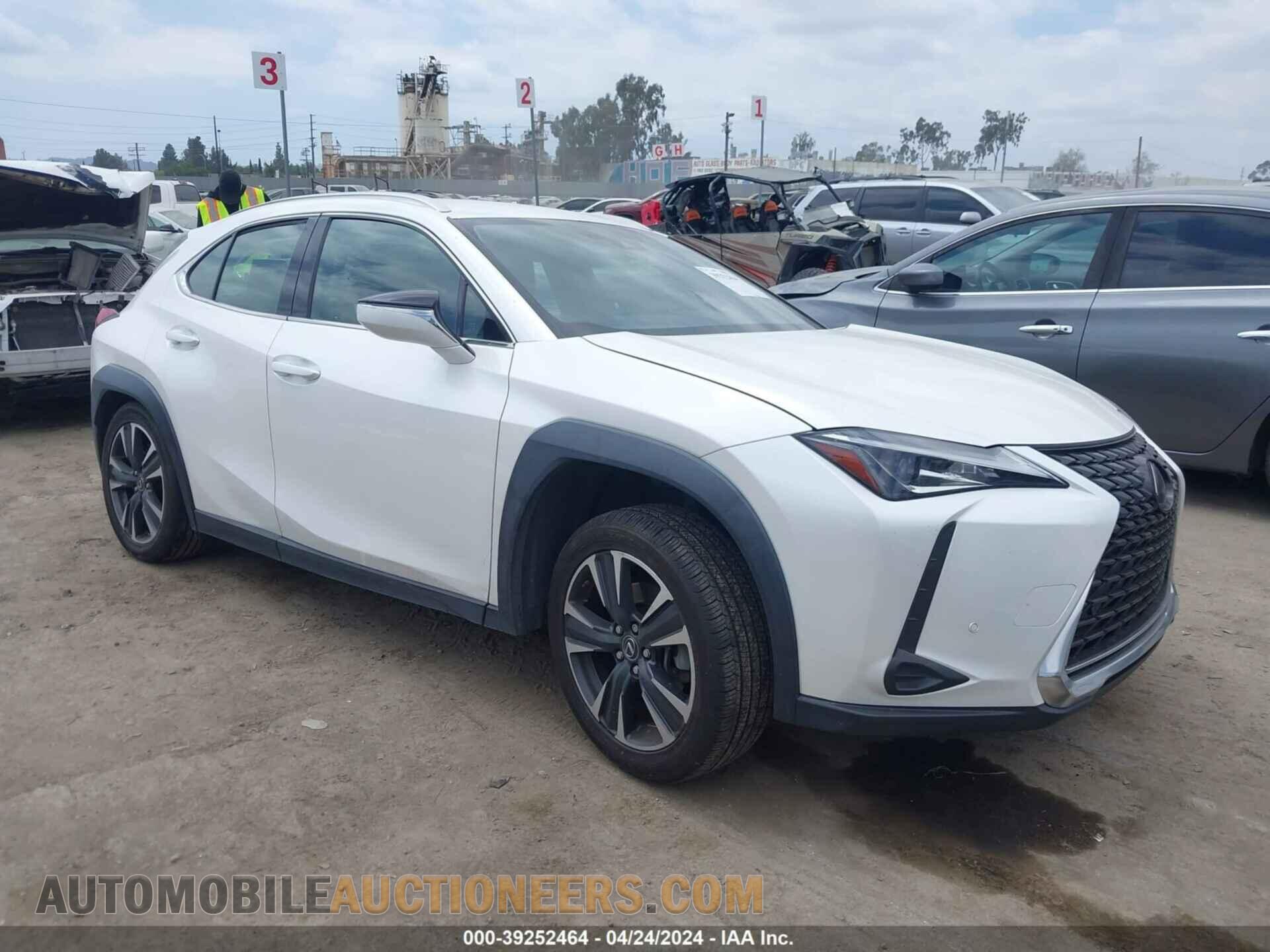JTHX3JBH5M2041960 LEXUS UX 2021