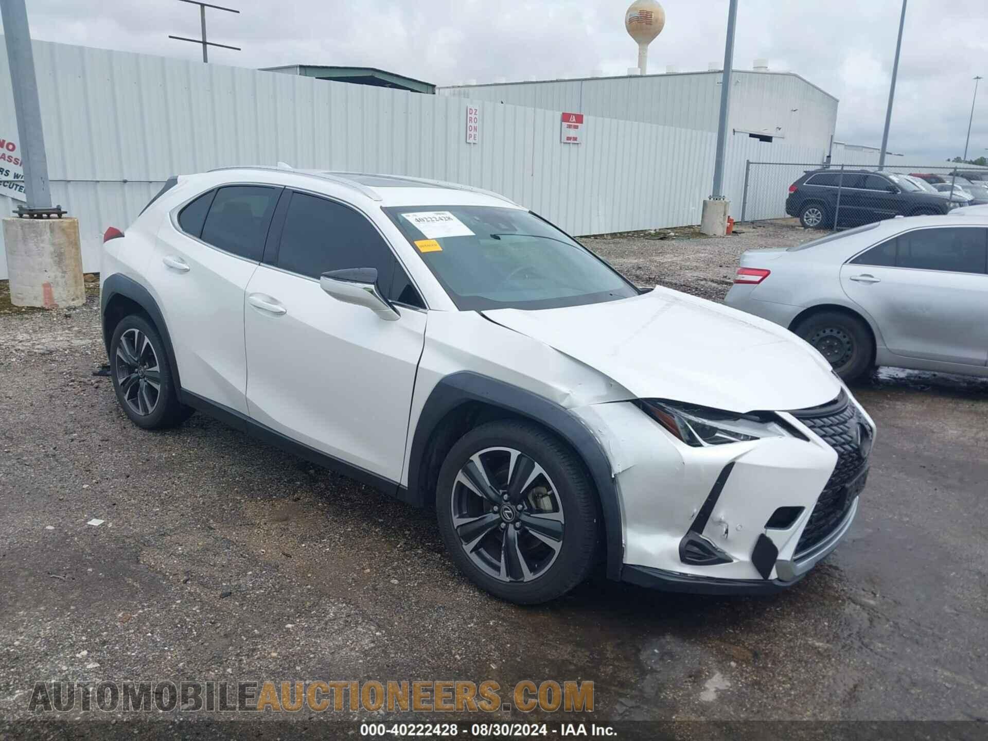 JTHX3JBH6L2023112 LEXUS UX 200 2020