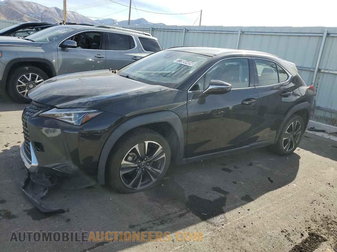 JTHX3JBH7L2031607 LEXUS UX 200 2020